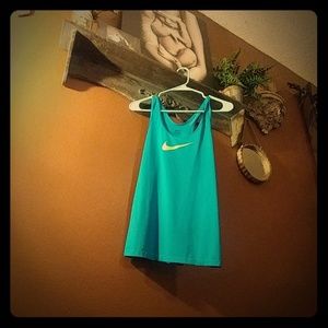 Nike Pro Dri Fit SzMed Tank